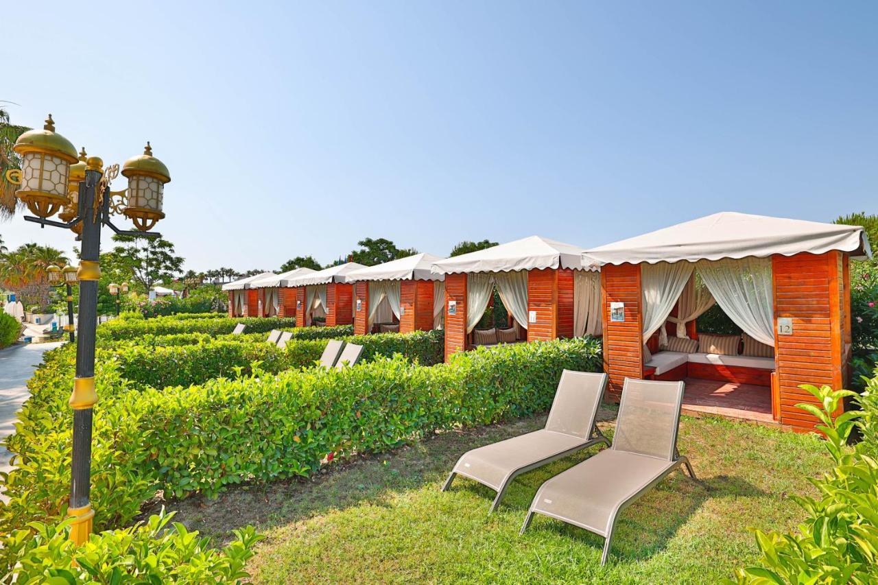 Crystal Palace Luxury &