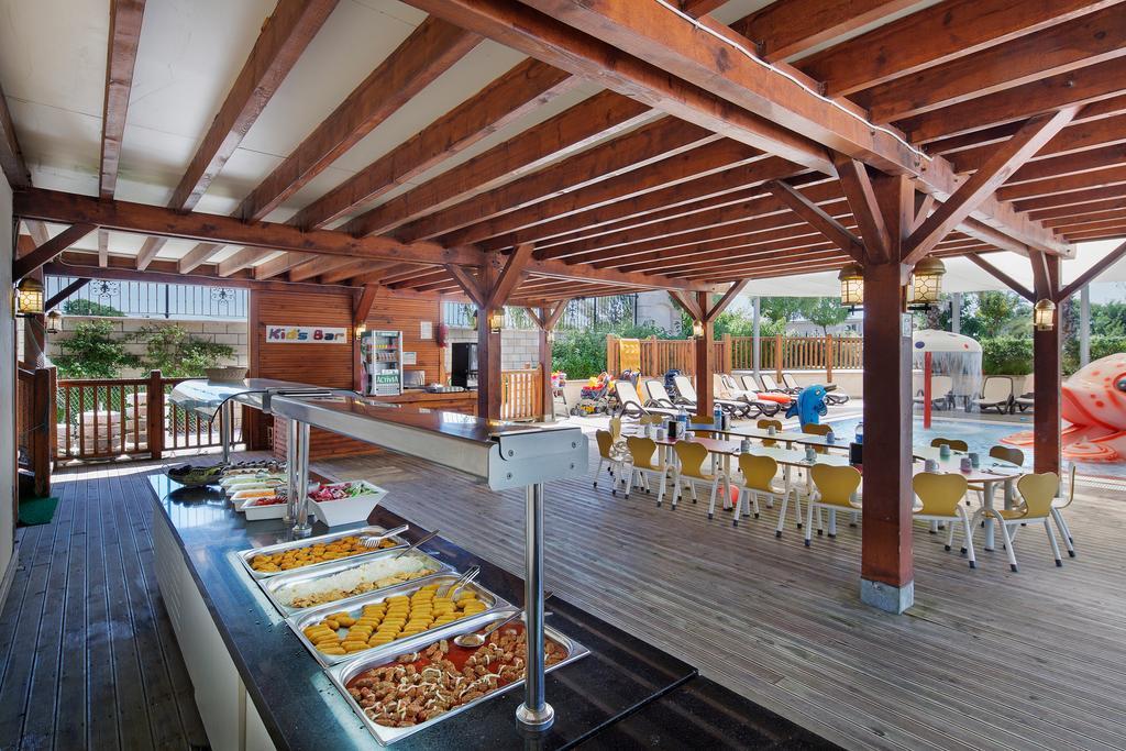 Crystal Palace Luxury &