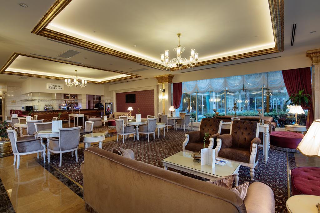 Crystal Palace Luxury & Side